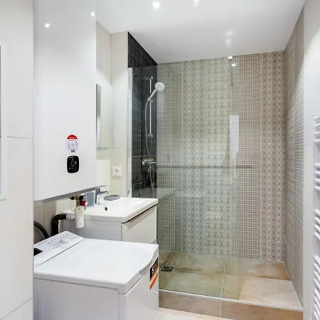 Port De La Gavine I By Interhome *