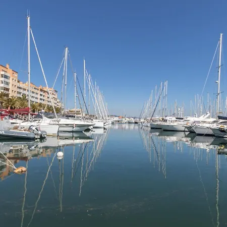 Apartment Port De La Gavine I By Interhome *