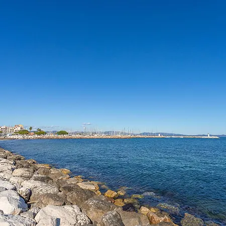 Port De La Gavine I By Interhome *